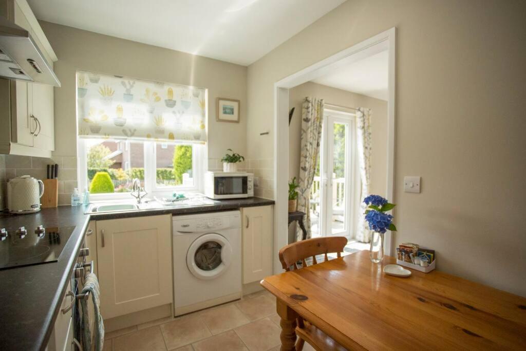Pant-Y-Celyn Studio Apartment Aberaeron Luaran gambar